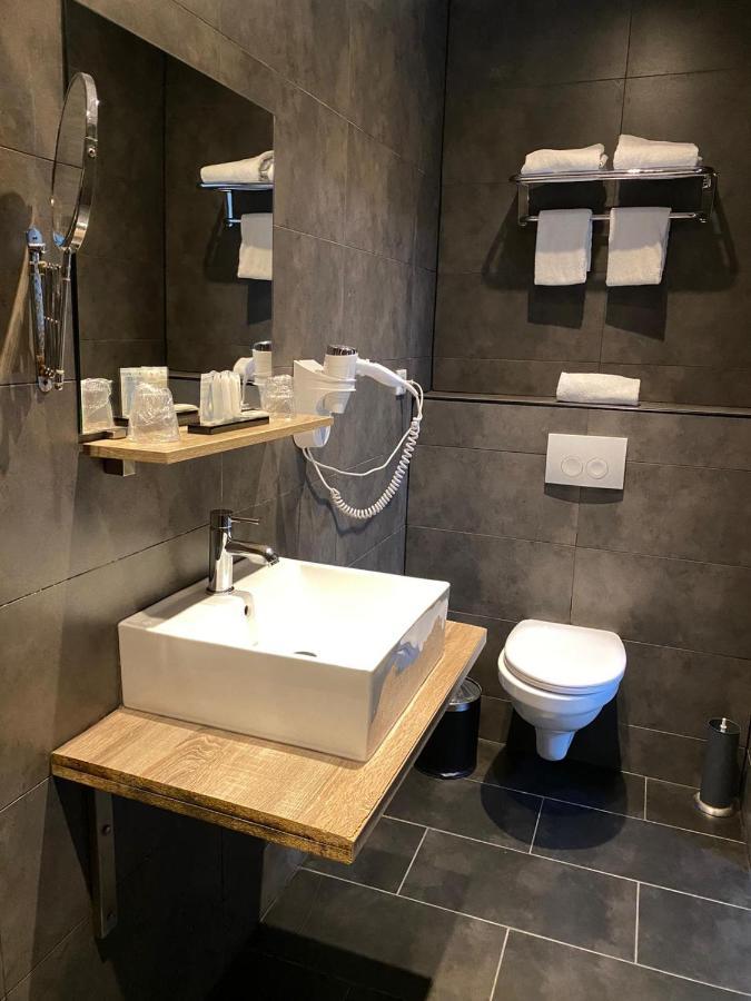 Camp-Inn Hotel 阿姆斯特丹 外观 照片